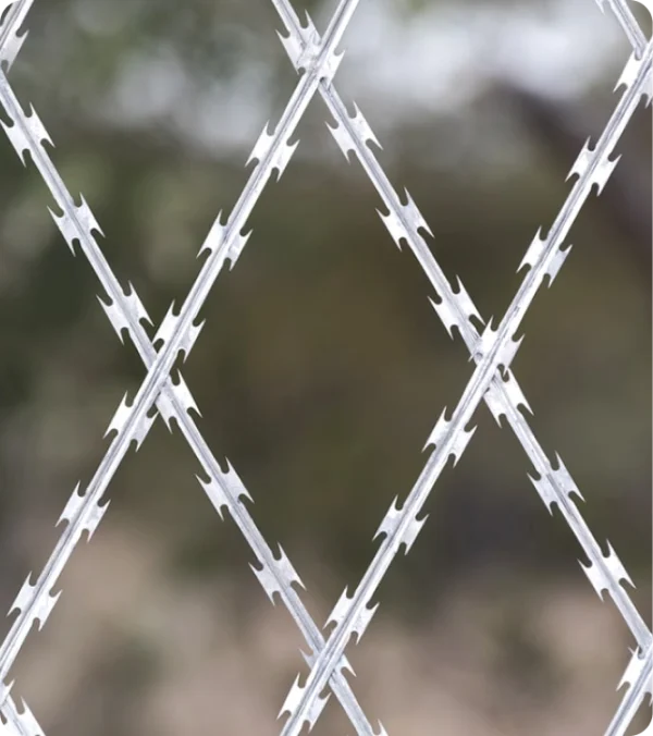 Welded Razor Mesh Panel 6000×2100 mm Welded Razor Mesh Panel 6000×2100 mm